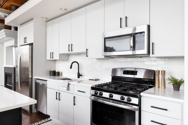 Cabinet Restyling in Midlothian