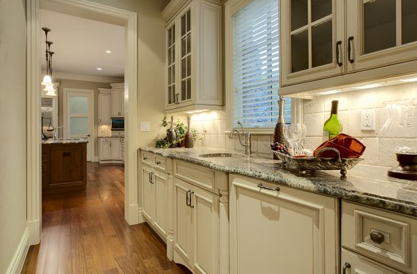 Butlers Pantry Installation in Midlothian